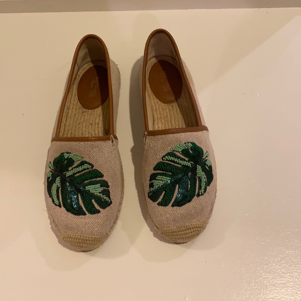 Michael Kors Size 8.5 never worn.